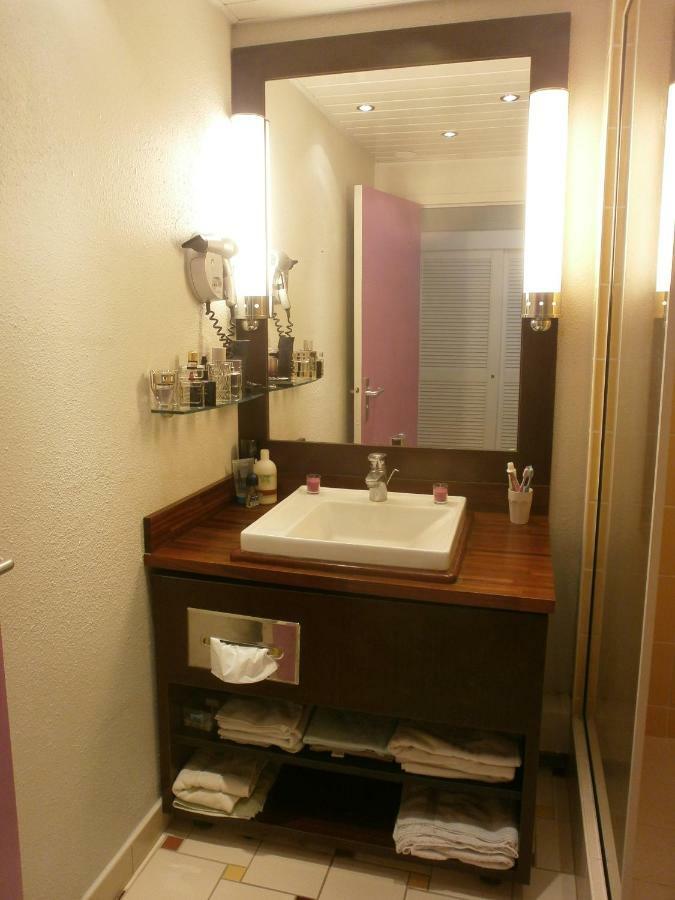 Studio En Bord De Mer - Residence La Vieille Tour Le Gosier  Εξωτερικό φωτογραφία